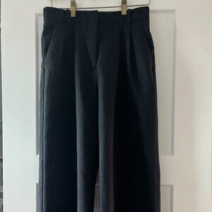 A&F Sloane Tailored Wide Leg Pant, 27" Waist, Black, Short